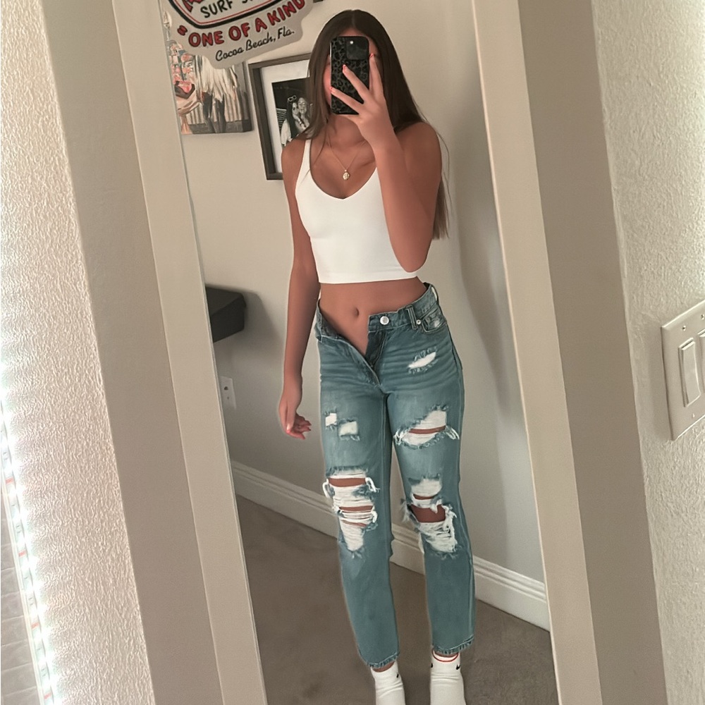 light blue, skinny jeans